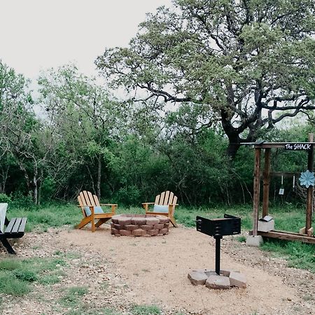 The Maverick: A-Frame W/ Hammock And Tree Top View 뉴 브라운펠스 외부 사진
